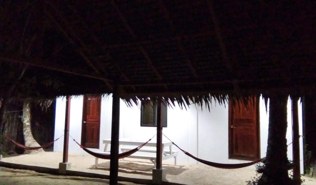Butterfly House, Libertad, General Luna, Siargao, Filipinas Villa General Luna  Dış mekan fotoğraf