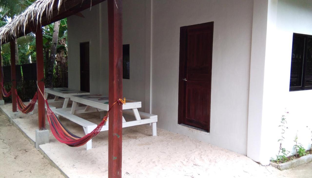 Butterfly House, Libertad, General Luna, Siargao, Filipinas Villa General Luna  Dış mekan fotoğraf
